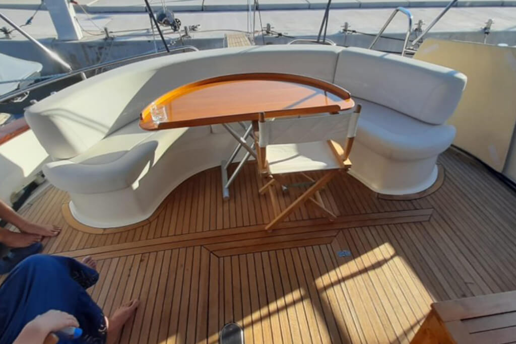 semplicementenautica_ApreaMare54_divano