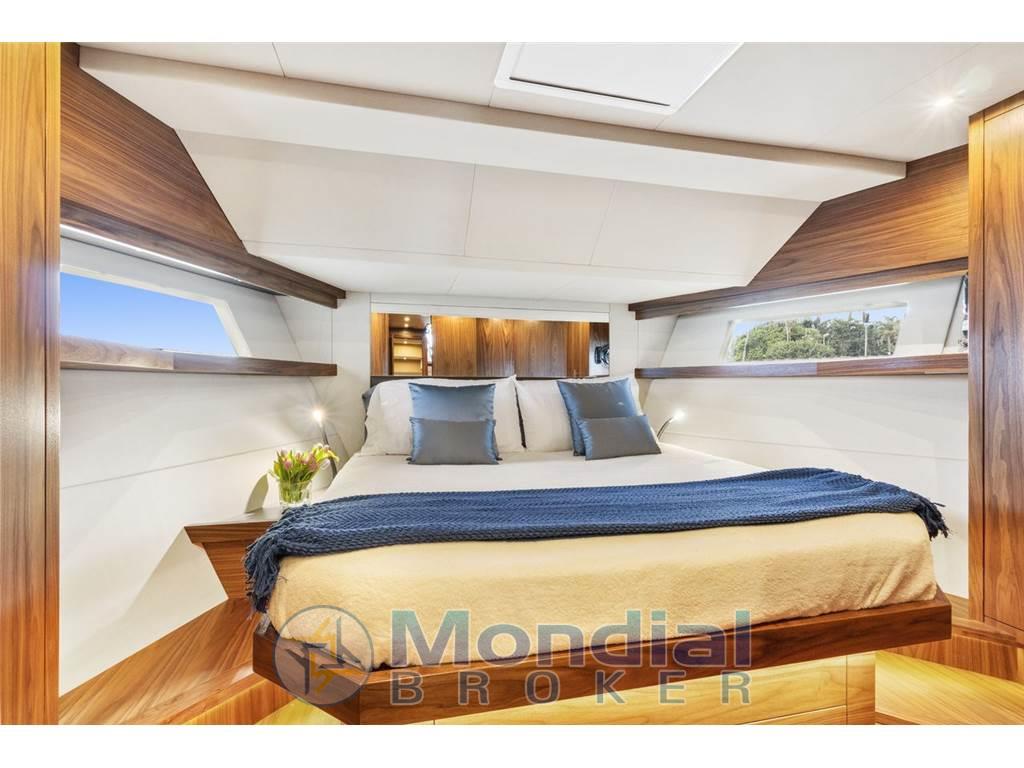 2b0a366d-f90d-4b60-97dd-2f86c4e982e4.2048