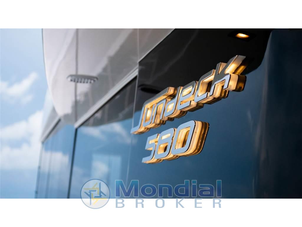 5690a0e5-51f7-4ed7-91bf-5f8cb4e372f9.2048