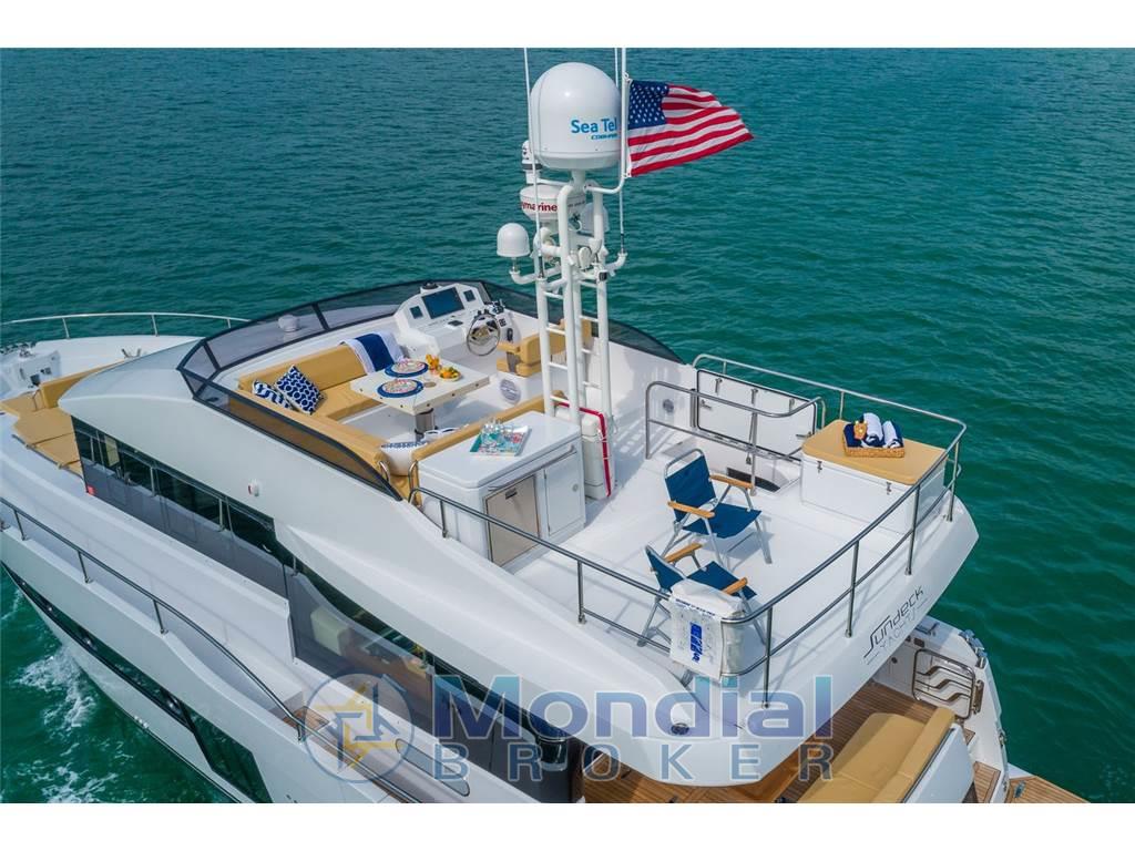 937fc121-3e05-4843-9f52-4d7a1430b583.2048