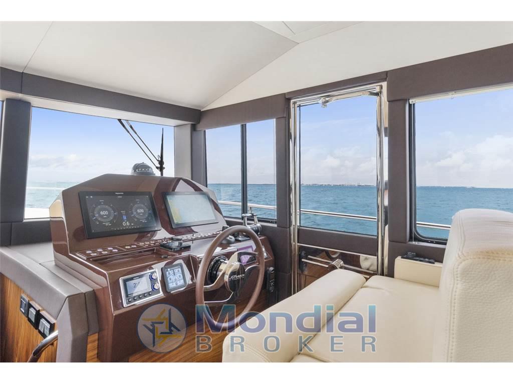 f3f228ff-94f1-4c8b-a695-7c3bcf8ca970.2048