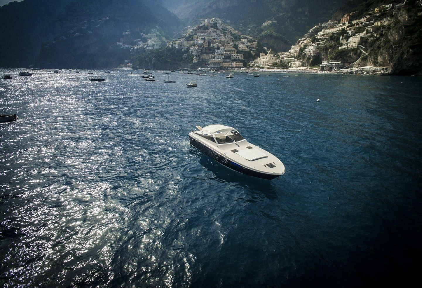 gm8pIDiKxrAXE6KEzDYb4cg9TV1PsTT1.big