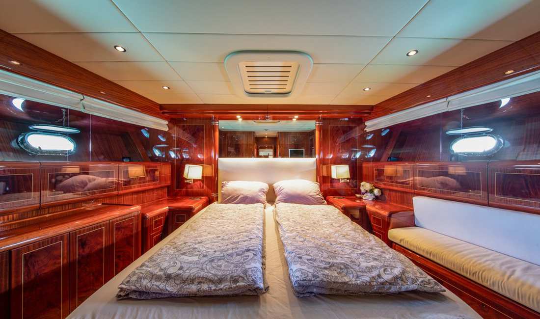 w-ew4iNFT2WC_1100x650_nqQsPIuX